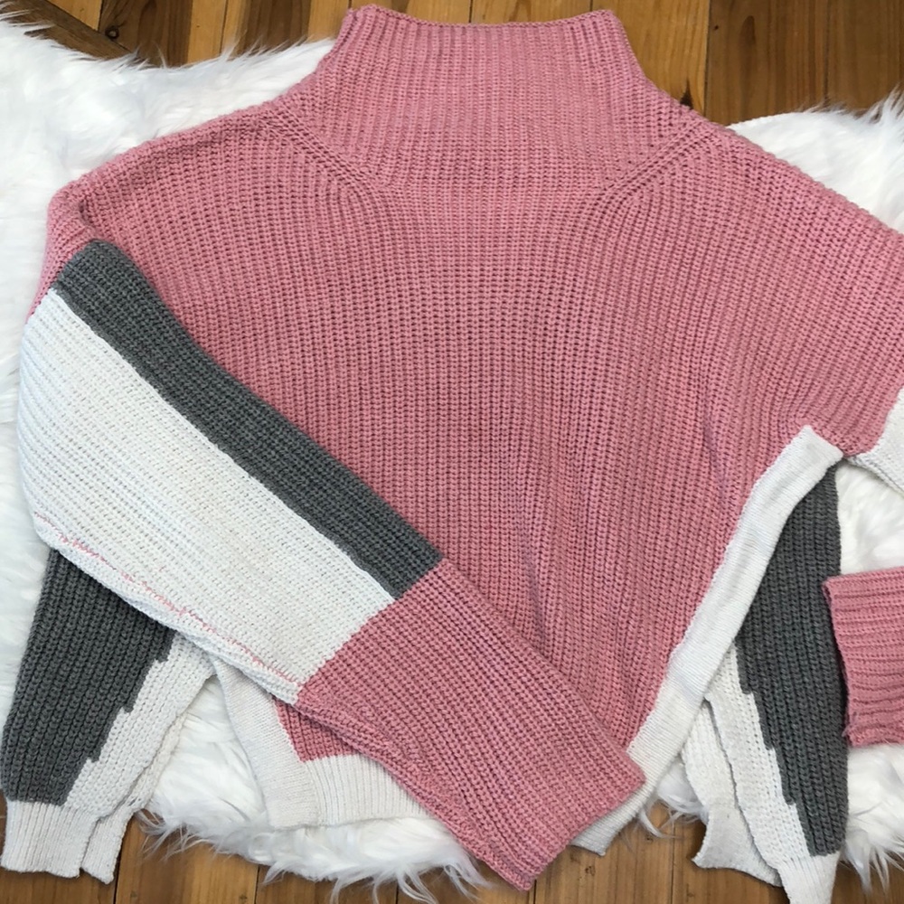 Color block mock neck sweater
